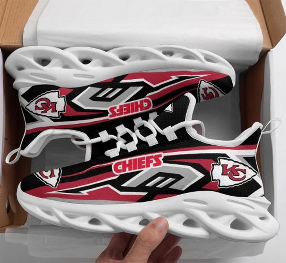 Kansas-City-Chiefs-Max-Soul-Shoes-Sneakers-For-Men-And-Women-4