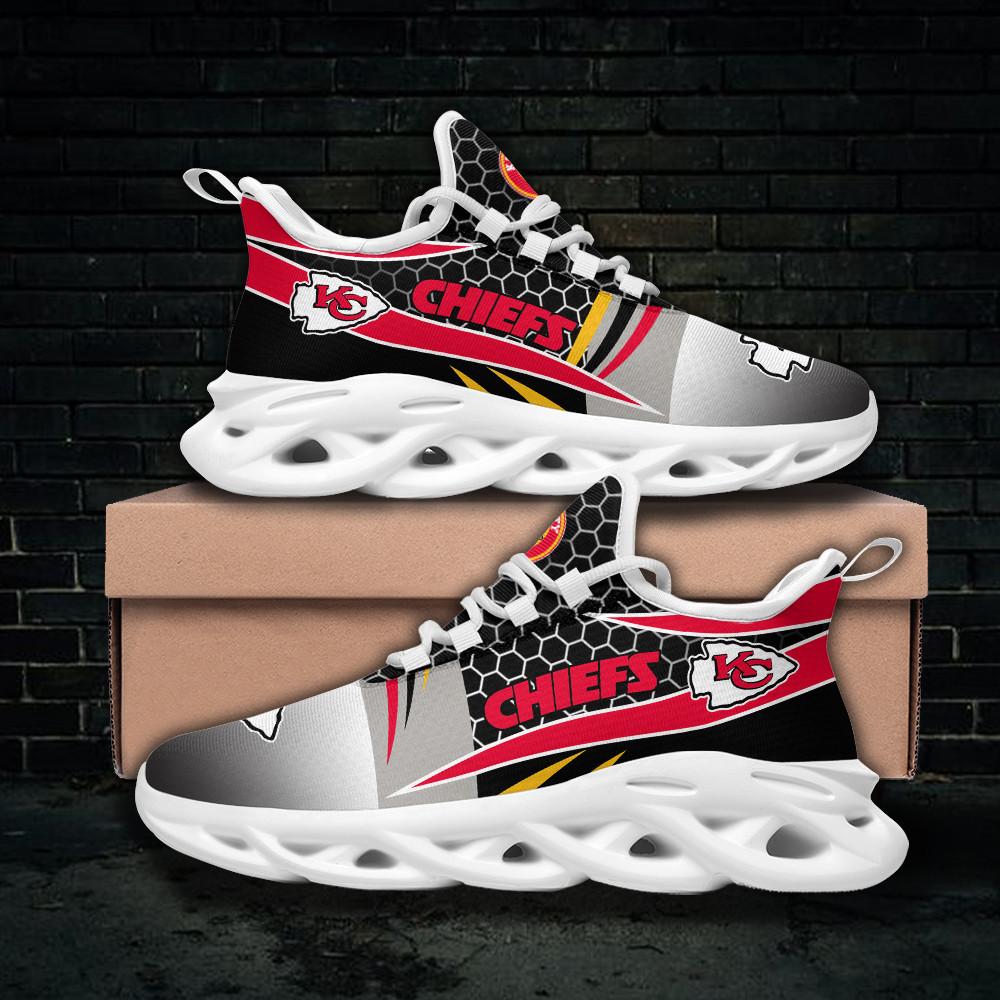 San-Francisco-49ers-Max-Soul-Shoes-Sneakers-For-Men-And-Women-2