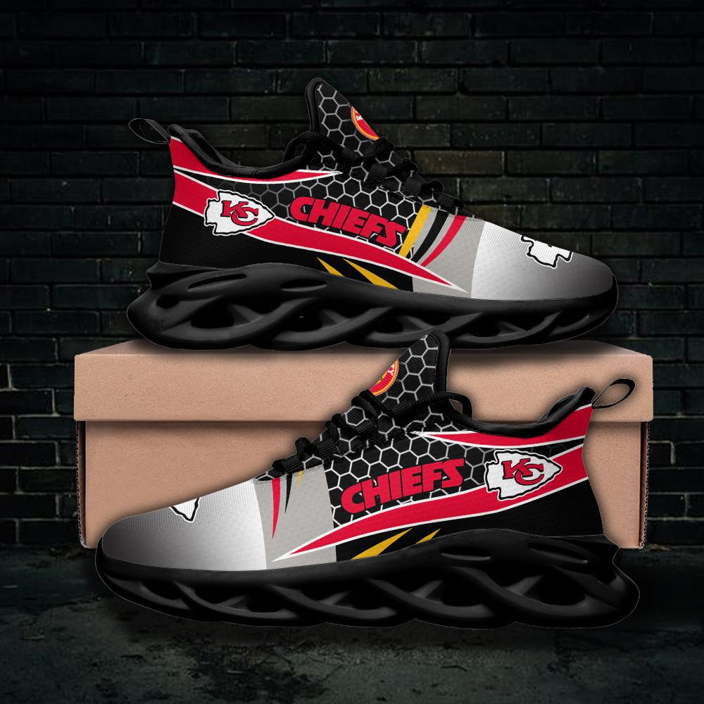 San-Francisco-49ers-Max-Soul-Shoes-Sneakers-For-Men-And-Women-3