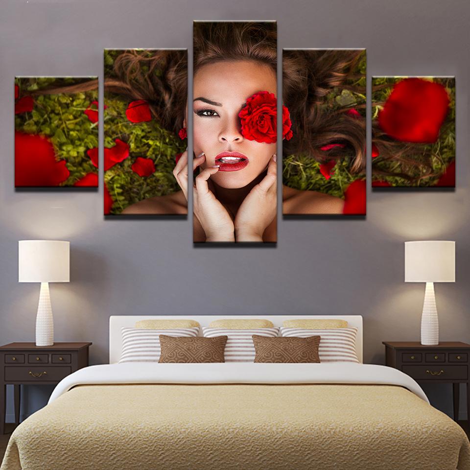 Beautiful Amazing Woman With Red Roses Flowers - Abstract 5 Panel Canvas Art Wall Decor Beautiful Amazing Woman With Red Roses Flowers - Abstract 5 Panel Canvas Art Wall Decor