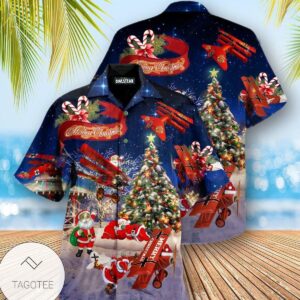 Christmas No Reindeer Any More Santa Loves Airplane Edition Hawaiian Shirt