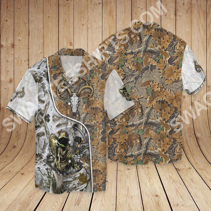 Deer Hunting All Over Printed Hawaiian Shirt Deer Hunting All Over Printed Hawaiian Shirt