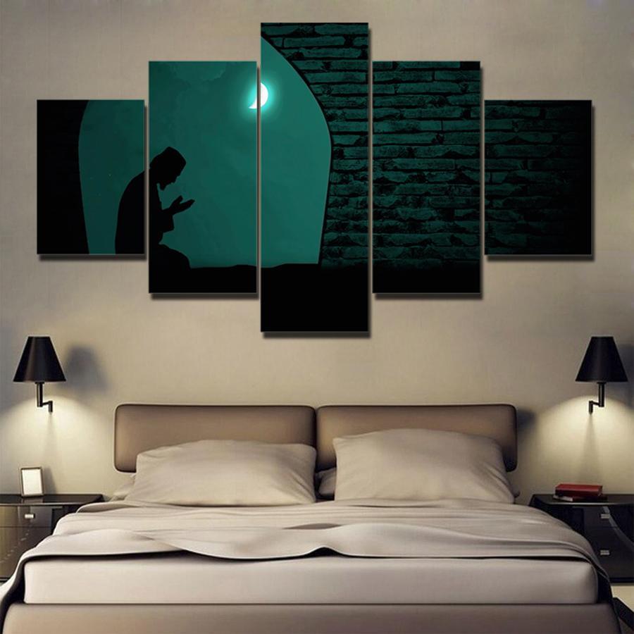 Muslim Praying At Night Under The Moon Islam - Religion 5 Panel Canvas Art Wall Decor Muslim Praying At Night Under The Moon Islam - Religion 5 Panel Canvas Art Wall Decor