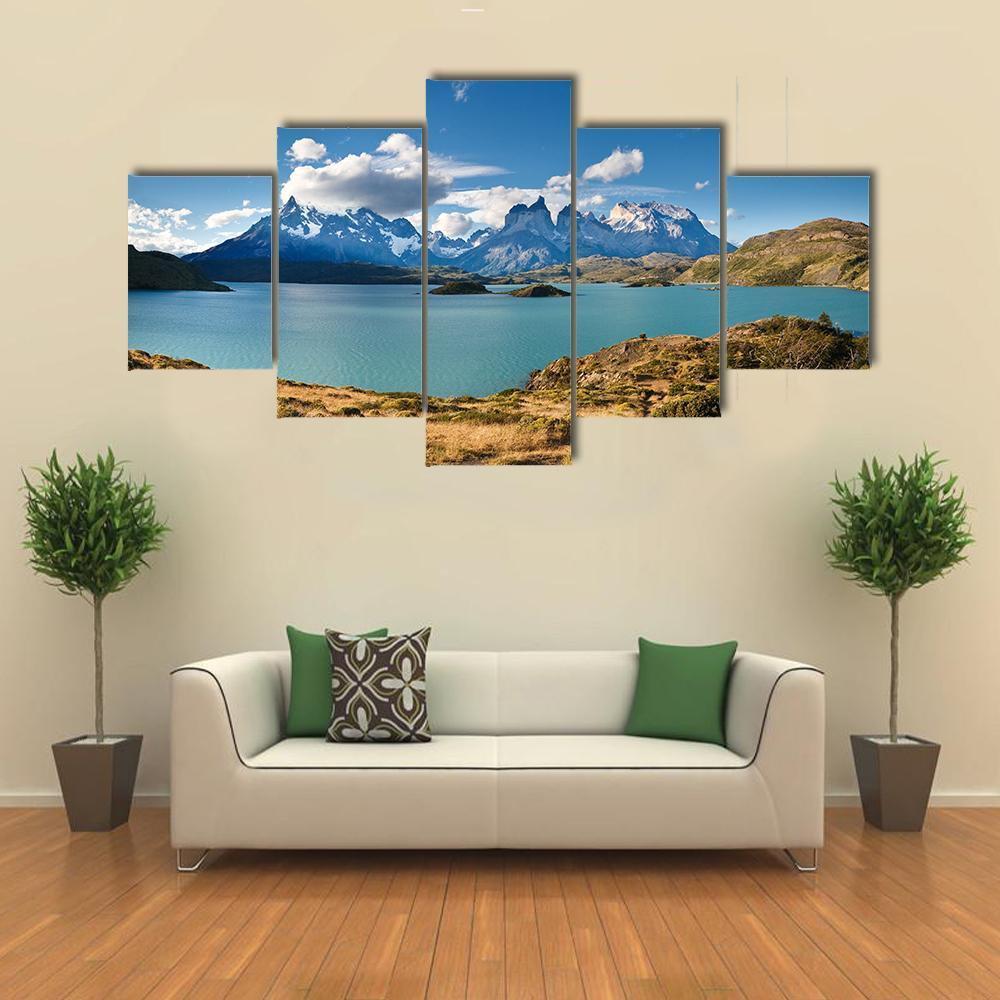 The Turquoise Lake Pehoe - Nature 5 Panel Canvas Art Wall Decor The Turquoise Lake Pehoe - Nature 5 Panel Canvas Art Wall Decor